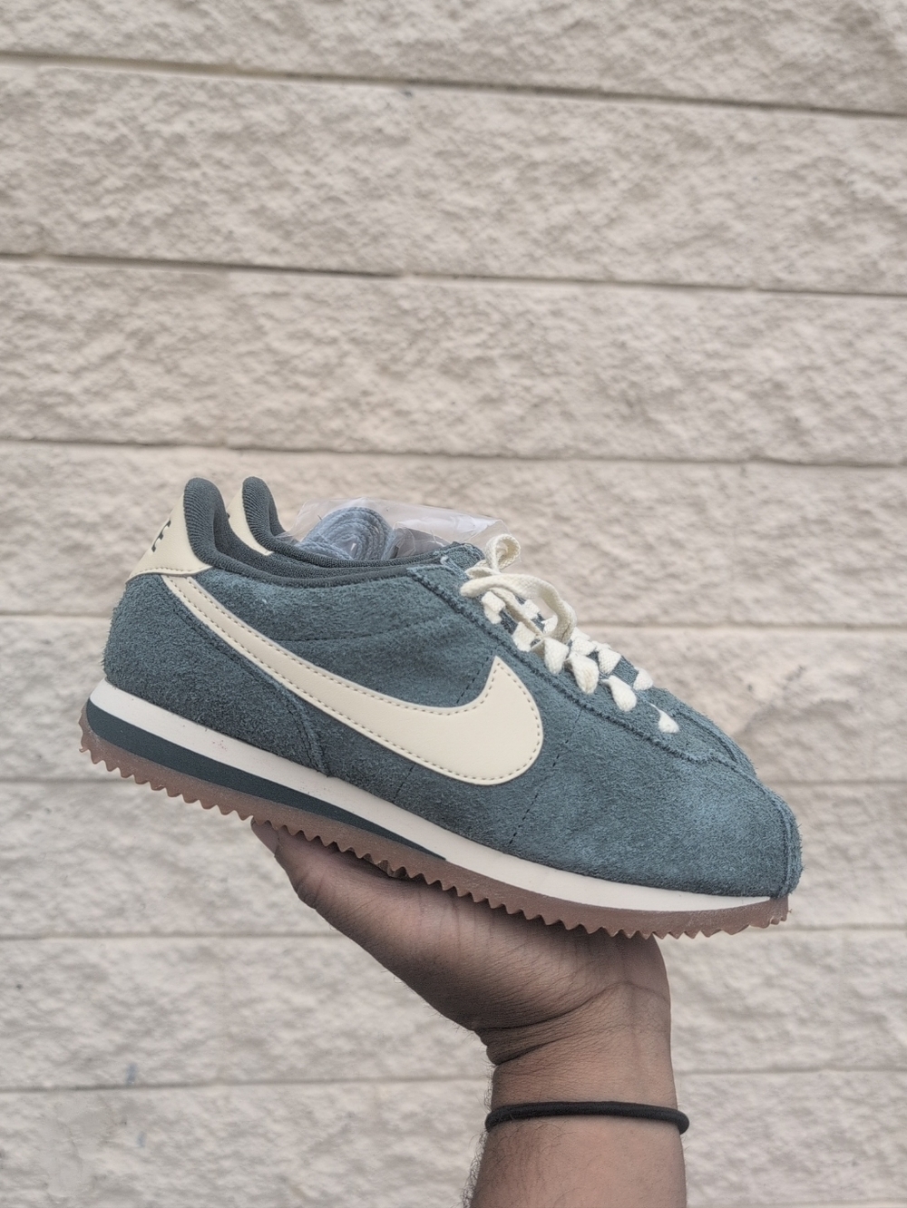 Women's Nike Cortez VNTG Vintage Suede Green/Muslim Size 6 NWOB - Picture 1 of 5